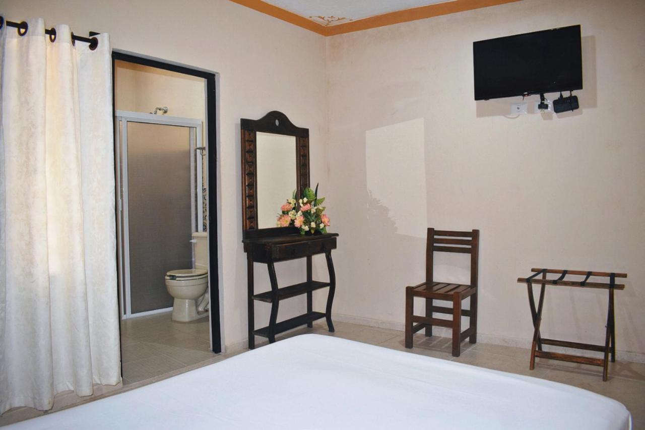 Hotel Casa Rico Valladolid  Kültér fotó