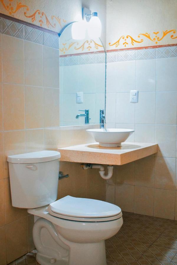 Hotel Casa Rico Valladolid  Kültér fotó