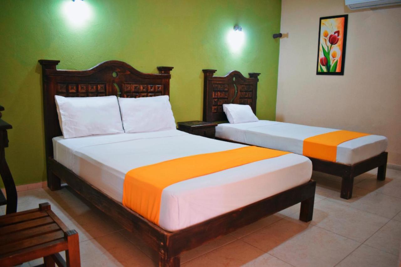 Hotel Casa Rico Valladolid  Kültér fotó