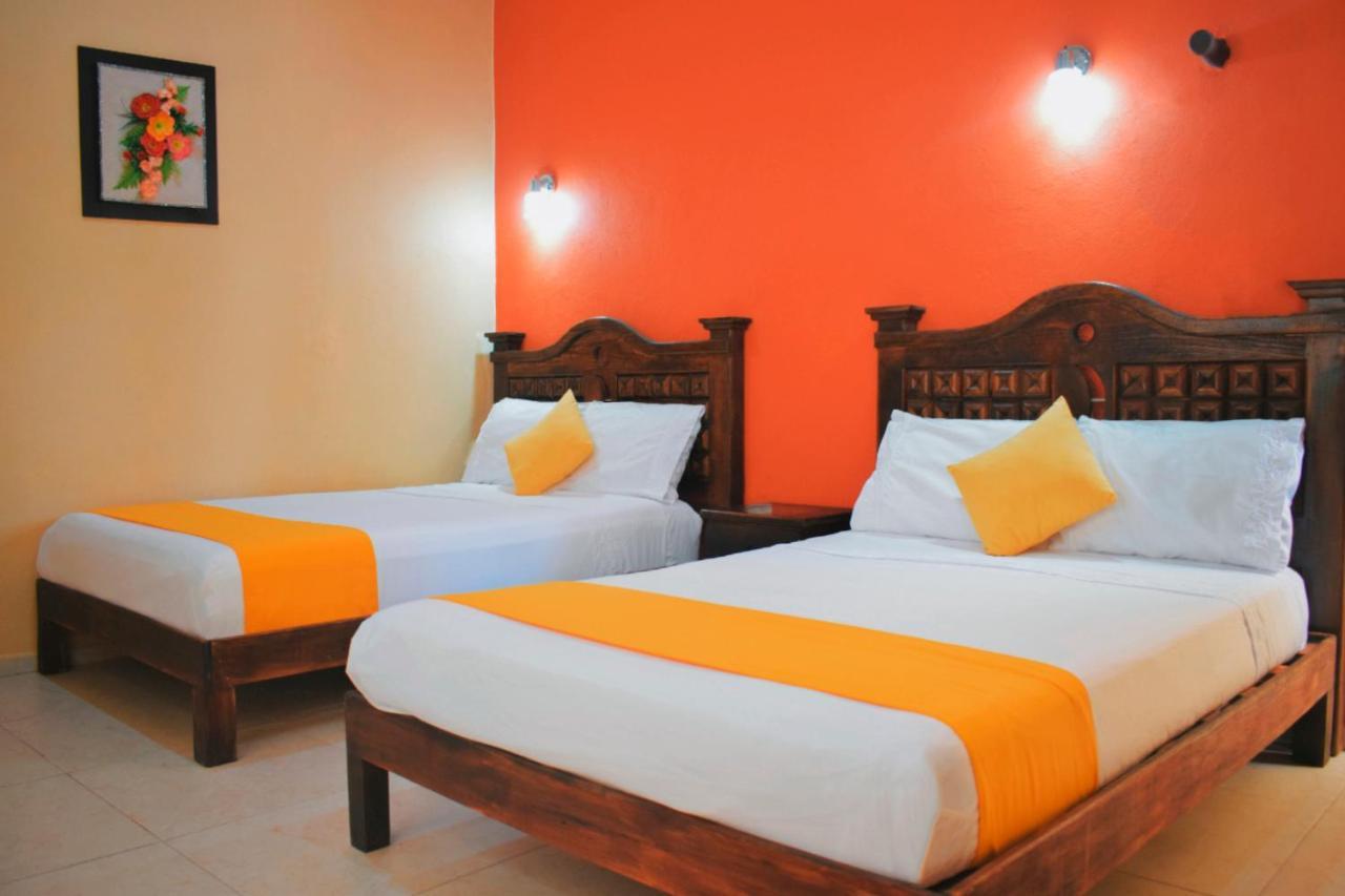 Hotel Casa Rico Valladolid  Kültér fotó