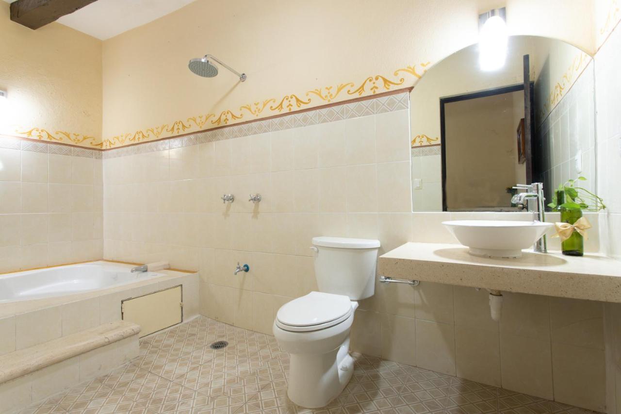 Hotel Casa Rico Valladolid  Kültér fotó