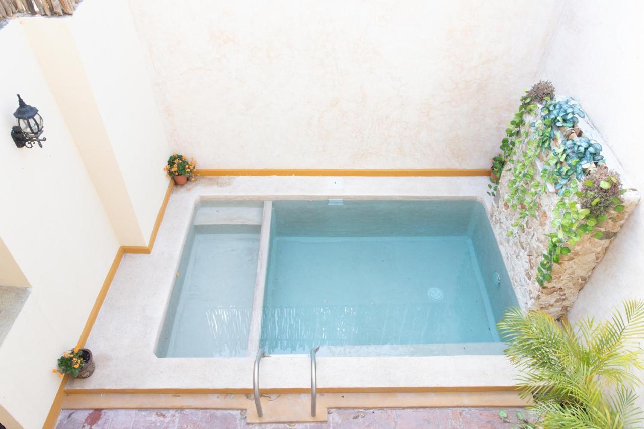 Hotel Casa Rico Valladolid  Kültér fotó